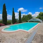 In With Pool And Sauna *