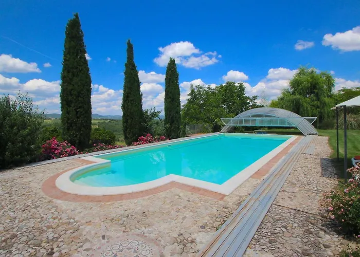 In With Pool And Sauna *